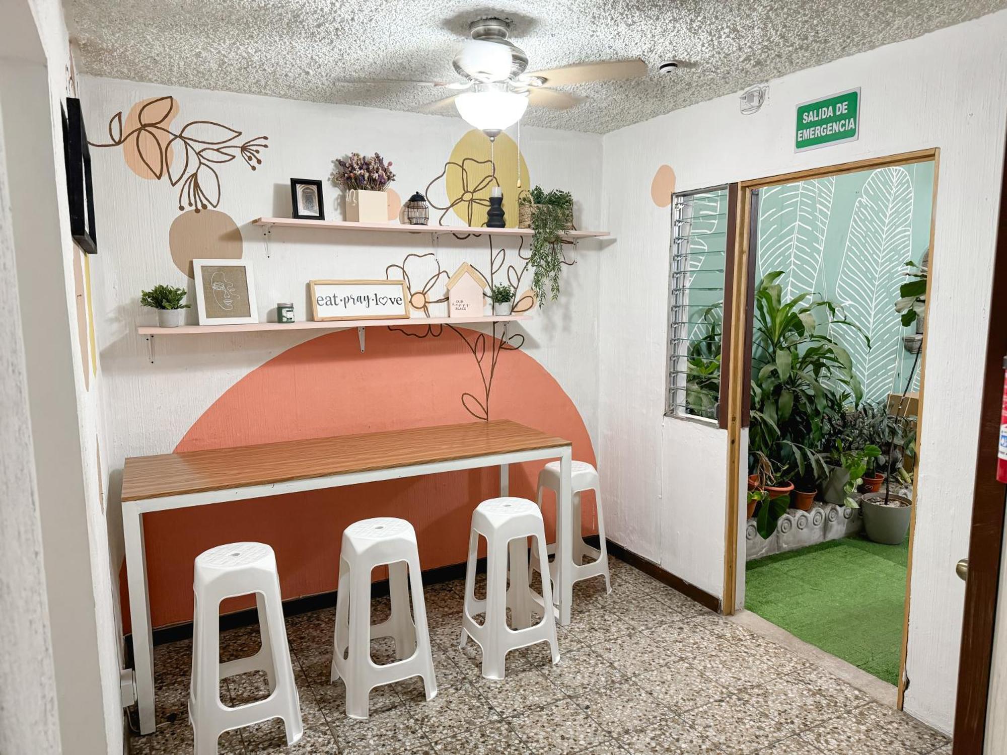 サンサルバドル Casa 46 - Escalon Bed & Breakfast エクステリア 写真
